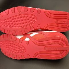 リーボック　クラシック　未使用　スニーカー　24cmの画像