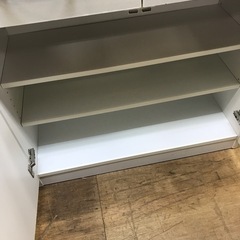 ジャングルジャングル貝塚店　食器棚　2枚扉　ホワイト　スリム　貝塚市　二色浜　リサイクルショップの画像