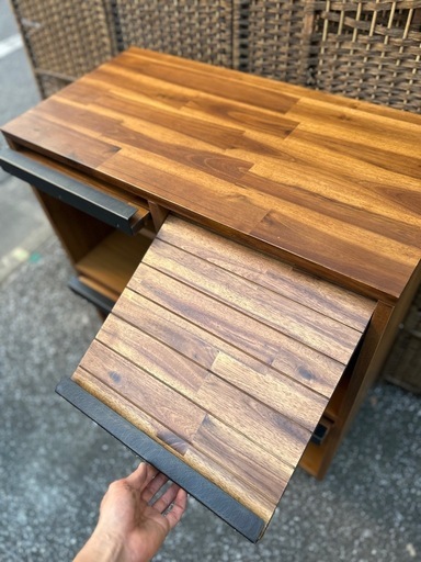 《売約済》ウニコ SWELLA スウェラ レコードラック アカシア 天然木 収納家具 / unico SWELLA Record Rack Acacia Wood Storage Cabinet Furniture キャビネット　フラップ　フラップ扉　