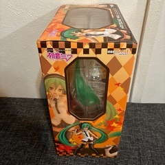 Happyくじ　A賞　初音ミク Lat式　Autumn Ver. フィギュアの画像
