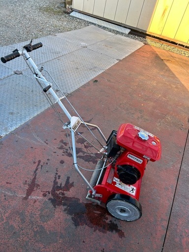 芝刈り機　動作品