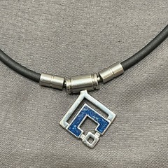 Colantotte  チタン
ネックレスの画像