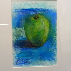 パステル画　小野寺良剛（おのでらよしたけ）　青りんごの画像