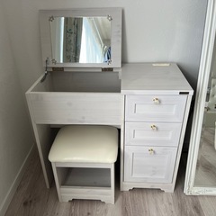 ドレッサーの画像