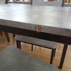 ★リユースのサカイつくば店★TK7470  ダイニングテーブルセット 椅子2脚付 グレー H75×D70×W70 クリーニング済みの画像