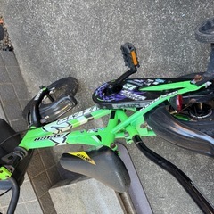 AVIGO 子供用自転車　補助輪付き　16インチの画像