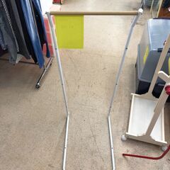 ハンガーラック ホワイト【ジャングルジャングル岩出店】【B323】 和歌山 岩出市 紀の川市 海南市の画像