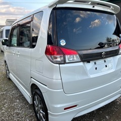 スズキ ソリオ ブラック＆ホワイトの画像