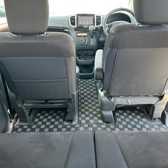 スズキ ソリオ ブラック＆ホワイトの画像