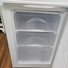 ✨️ジモティー割引✨️【ジャングルジャングル堺初芝店】　6ヶ月保証付き！！！　マクスゼン　冷蔵庫　JR142HM01　2023年製　　堺市（東区　西区　北区　南区　堺区　美原区）高石市　泉大津市　忠岡町　和泉市　松原市　大阪狭山市の画像