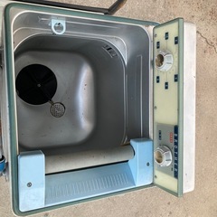 レトロ洗濯機の画像