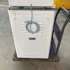 レトロ洗濯機の画像