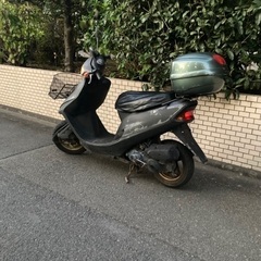 原付🛵💨『通勤通学や近所の足に♡(^｡^)』自賠責保険. 残1年！即使用可❣️🐰 TACTの画像