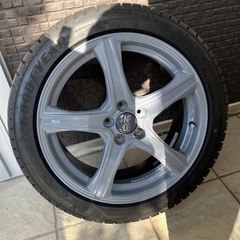 ソリッドグレー塗装❗️スタッドレスタイヤ　アルミセット　215/45R17 プリウス他の画像