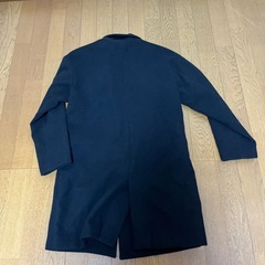 黒色ロングコートの画像