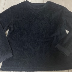 140サイズ　ユニクロ　フリースパジャマ　ブラックの画像