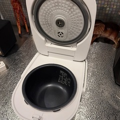 【あげます！】【IRIS OHYAMA】大火力 IH 炊飯器 ３合 RCIK30の画像