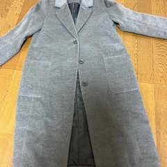 ロングコートグレーの画像