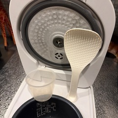 【あげます！】【IRIS OHYAMA】大火力 IH 炊飯器 ３合 RCIK30の画像