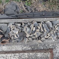 高松 屋根瓦 瓦ガラ 防草対策 砂利替わり 水はけ 土地改良 隙間埋め用にの画像