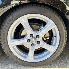 ソリッドグレー塗装❗️スタッドレスタイヤ　アルミセット　215/45R17 プリウス他の画像