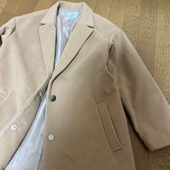 ロングコートベージュの画像