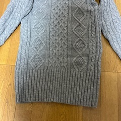 ロングセーター、ワンピースにもニットの画像