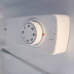 【3ヵ月保証】高年式　2024年製　ハイセンス　2ドア　冷蔵庫　HR-B91E3W　動作良好　87L　コンパクト　Hisenseの画像