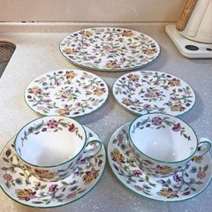 ミントン・ハドンホールの5点セットの画像