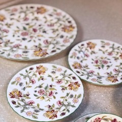 ミントン・ハドンホールの5点セットの画像