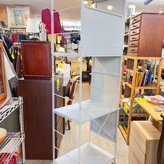 無印良品 キャスター付き スチールユニットシェルフ 4段 サイドパネル/バックパネル付き ライトグレー 横幅58cm奥行41cm高さ181cm 定価24,070円★買取帝国 志木店の画像