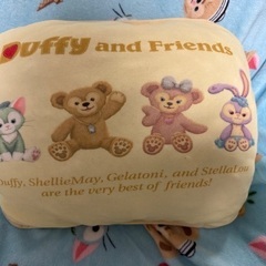ダッフィーフレンズクッション100円の画像