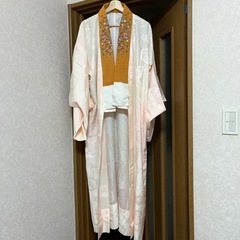 ピンクの長襦袢の画像