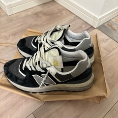 ニューバランス　スニーカーの画像