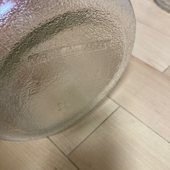 5リットル　
ビンの画像