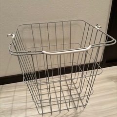 大容量！洗濯かご スリム 3段の画像