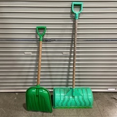 雪かき スコップ スノースコップ 2つセットの画像