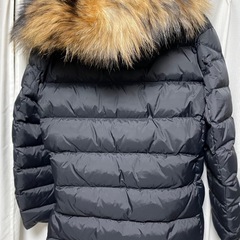 MONCLER　ロングダウン　メンズの画像
