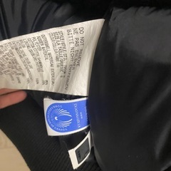 カナダグース  ラッセルパーカー　ベージュ ダウンジャケットの画像