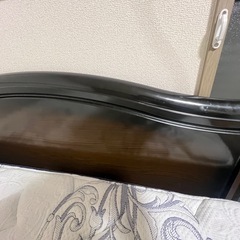 セミダブルベッドとマットの画像