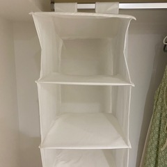 IKEAクローゼット収納 吊り下げ収納の画像