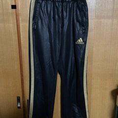 美品✨adidasセットアップ✨の画像