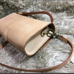 ショルダーバッグmini ヌメナチュラルの画像