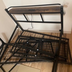 ニトリ組み立てシングルベッドの画像