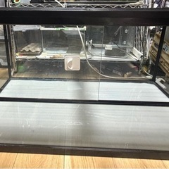 《 爬虫類ケージ 9045 》　爬虫類ケージ　ソケット　タイマーの画像