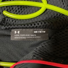 アンダーアーマー ジャンパーの画像