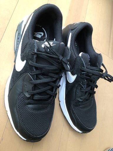 NIKE ナイキ　スニーカー