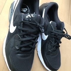 NIKE ナイキ　スニーカーの画像