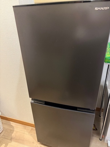 【受け渡し予定者決定済み】【SHARP】 冷蔵庫