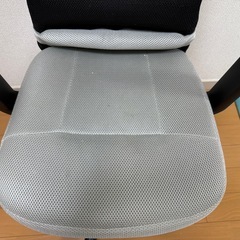 ニトリ　オフィス椅子の画像